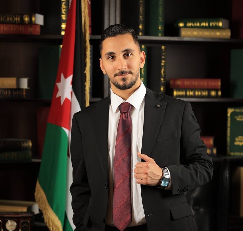  احمد عيسخان 